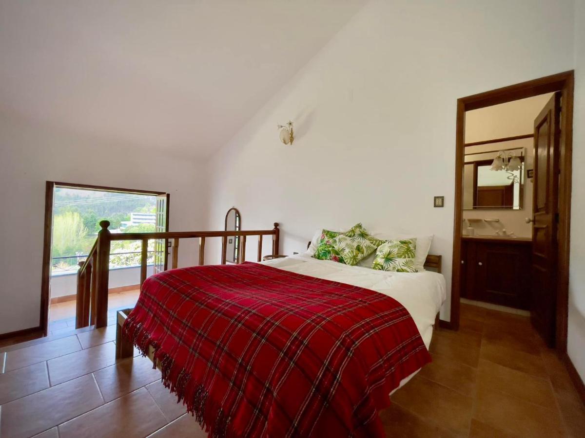 Villa Bouro - Breathtaking Scenery Near Geres Terras de Bouro Εξωτερικό φωτογραφία